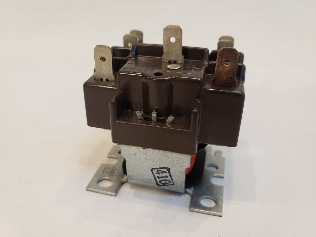 Honeywell R8222B1067 24 V General Purpose Relay with SPDT switching