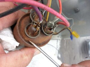 Make sure you are paying attention to which capacitor contact which color wire leads when replacing