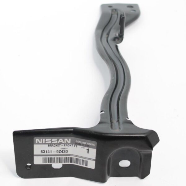 Nissan 63141-9Z430 Bracket-Front Fender